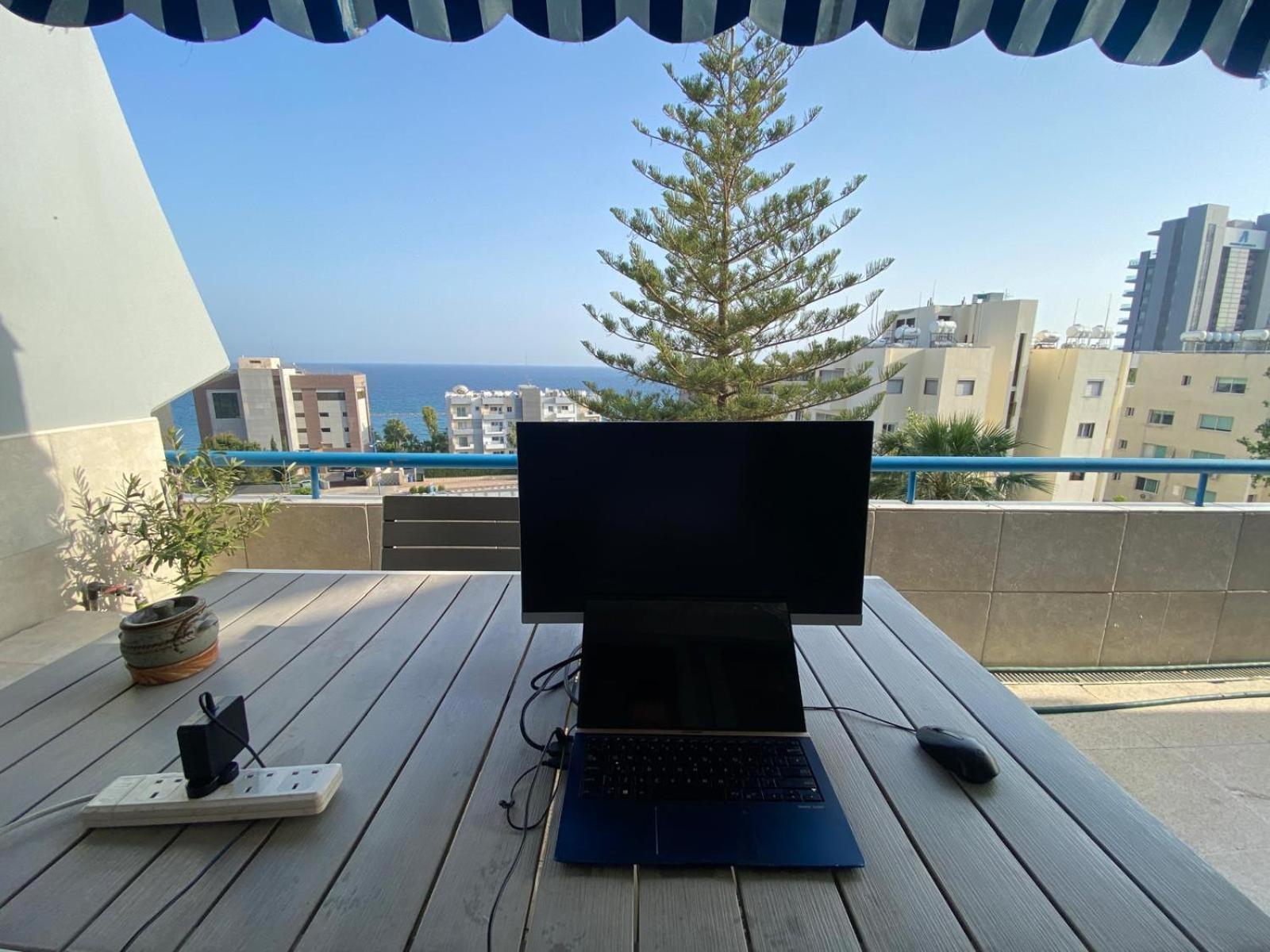 Alania Sea View Apartment Лимасол Экстерьер фото